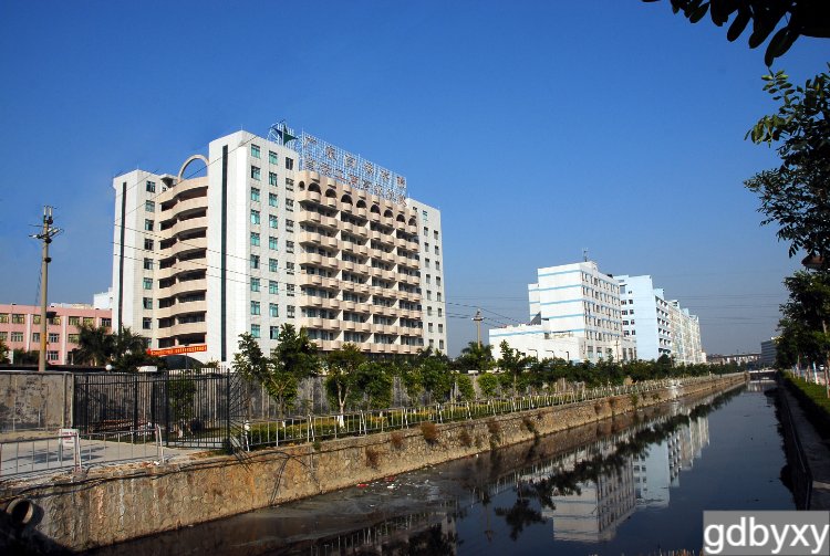 中考三百多分能上什么學校 推薦廣州市白云工商技師學院